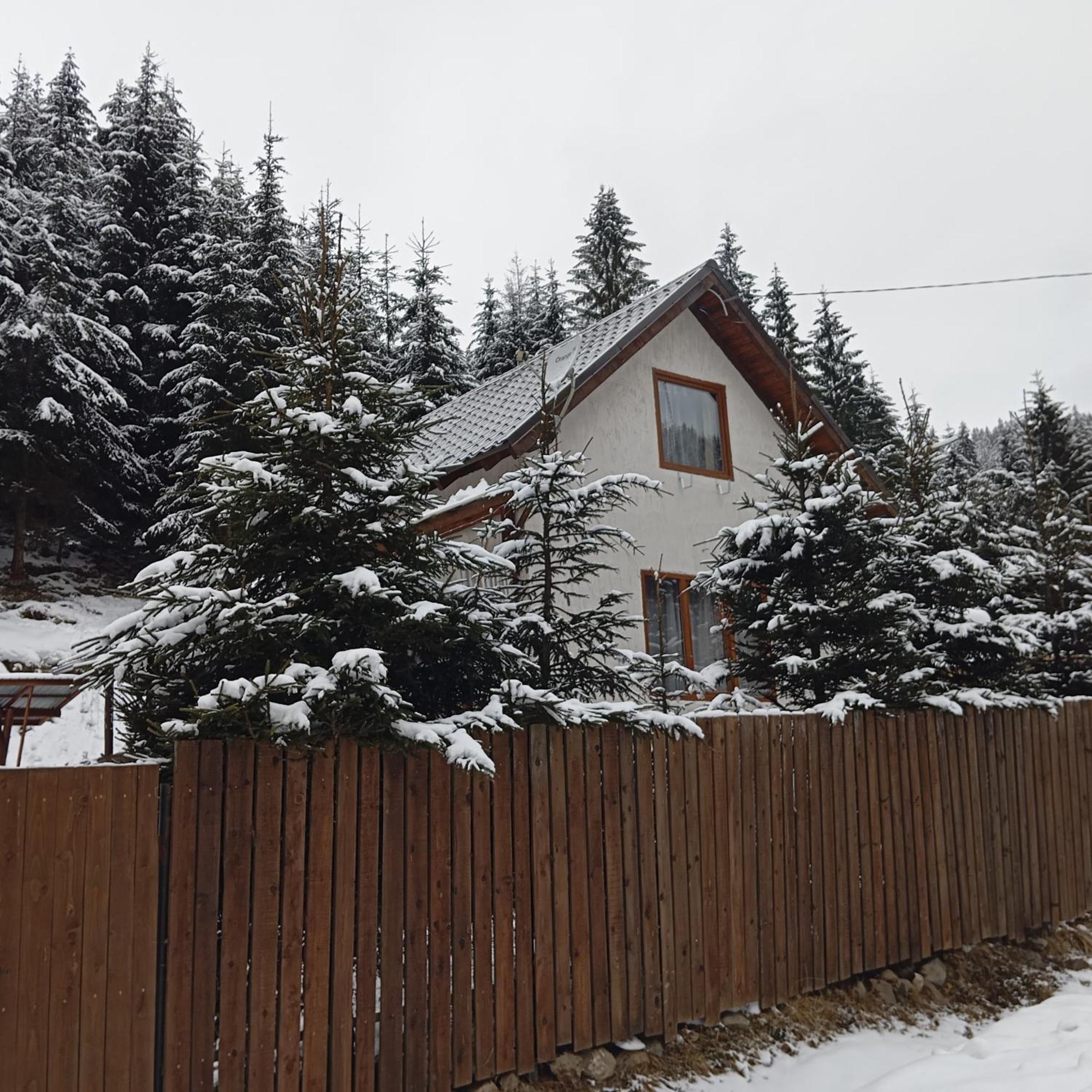 Csillag Kulcsoshaz Villa Gheorgheni  Cameră foto